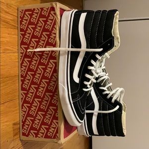 Vans Sk8-Hi (Black/White)